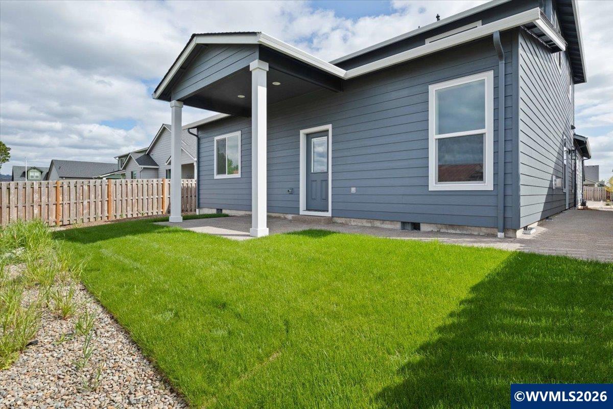 1026 Sassafras Street Independence, OR 97351 - Photo 5 of 50