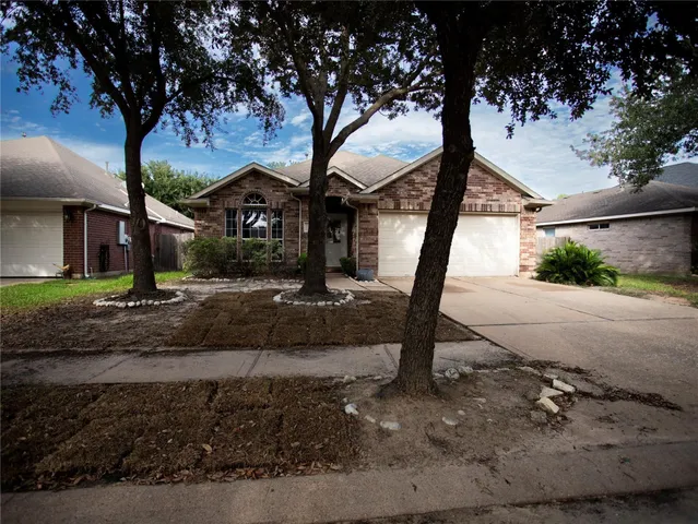 $1,950 | 16714 Mallory Bridge Drive, Houston, TX 77095