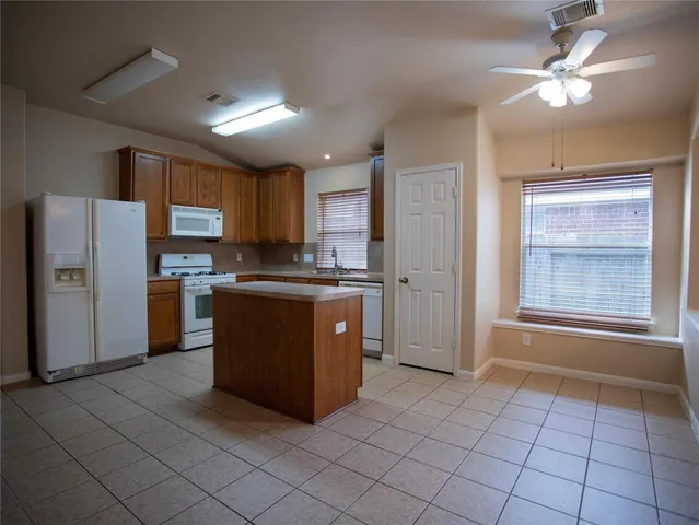 $1,950 | 16714 Mallory Bridge Drive, Houston, TX 77095