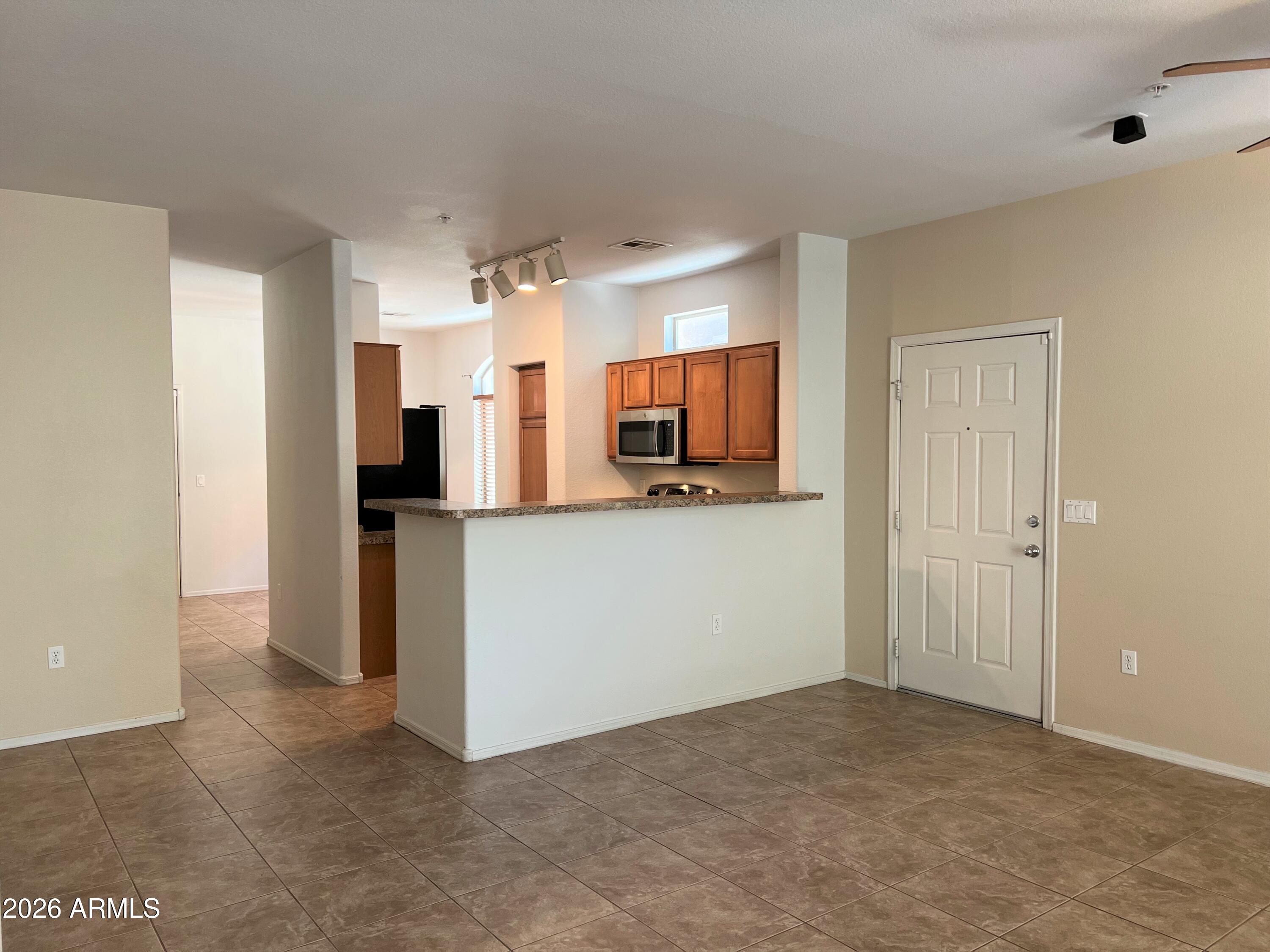 2150 West Alameda Road, Unit 1045 Phoenix, AZ 85085 - Photo 6 of 49 IMG_5935