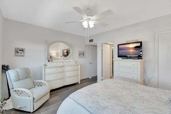 $345,000 | 1481 South Ocean Boulevard, Unit 413A, Pompano Beach, FL 33062