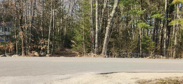 $275,000 | M20-l45 Green Road, Raymond, NH 03077