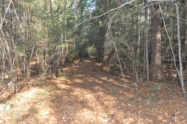 $275,000 | M20-l45 Green Road, Raymond, NH 03077