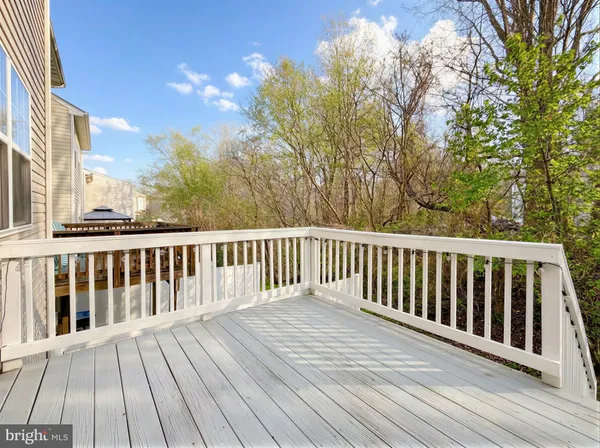 $395,000 | 339 English Oak Lane, Prince Frederick, MD 20678