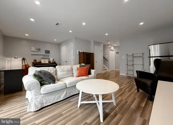 $395,000 | 339 English Oak Lane, Prince Frederick, MD 20678