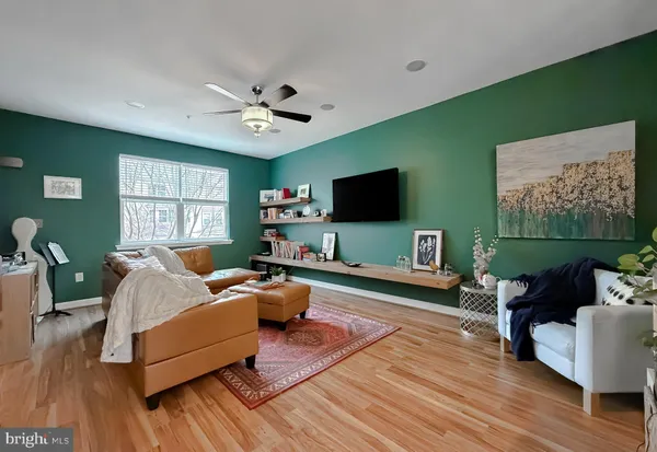 $395,000 | 339 English Oak Lane, Prince Frederick, MD 20678