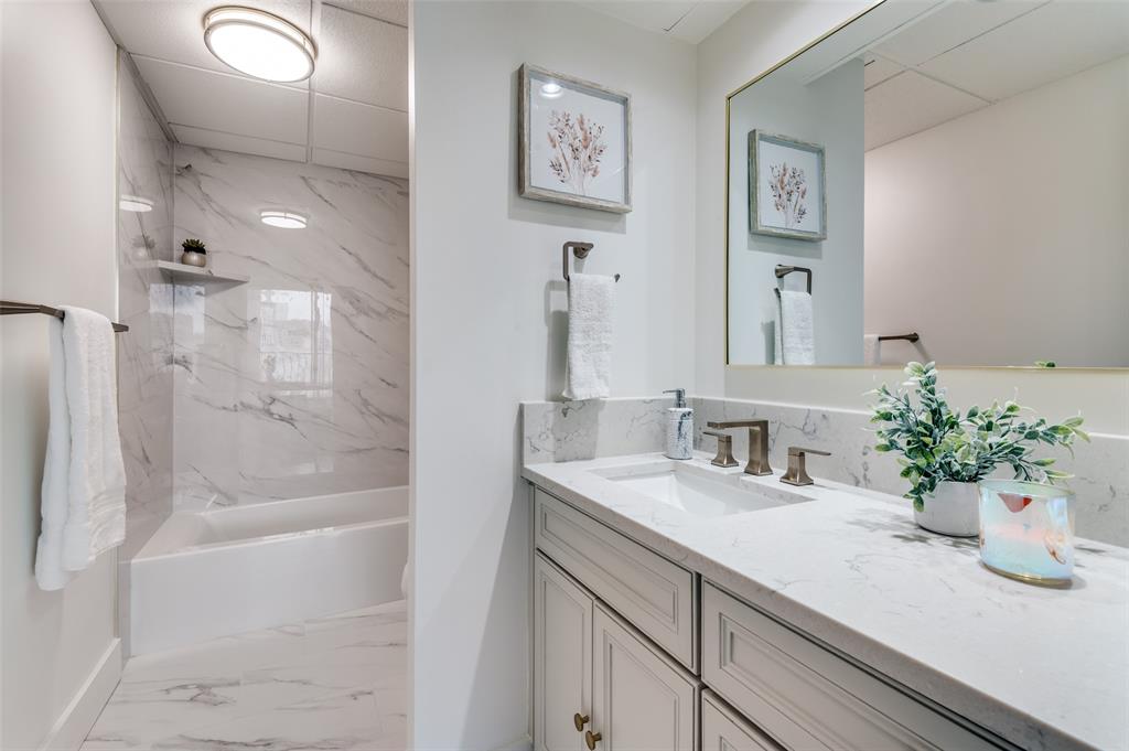 3310 Fairmount Street, Unit 12E Dallas, TX 75201 - Photo 8 of 17