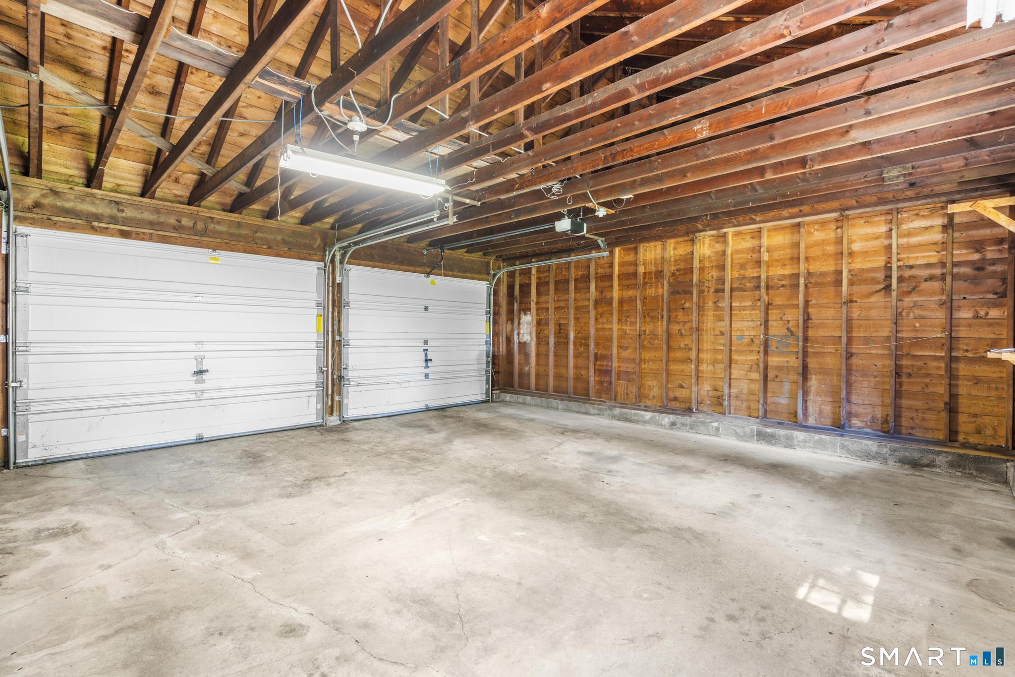 39 Killorin Road Watertown, CT 06795 - Photo 3 of 31 Gallery Image 3