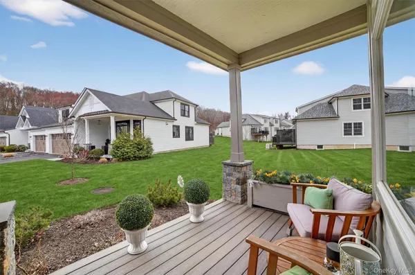 $1,595,000 | 44 Spring Meadow Court, Somers, NY 10589