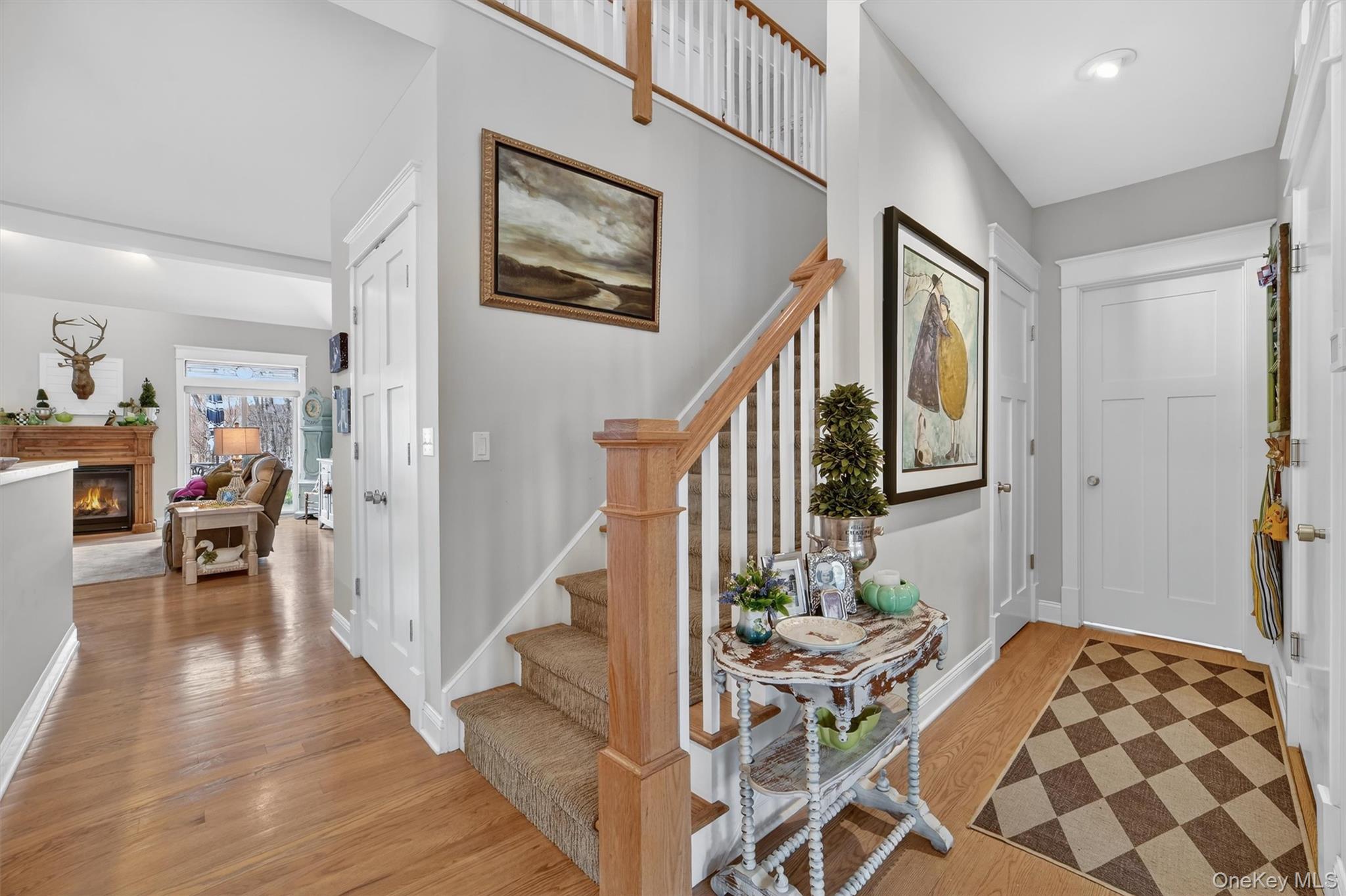 44 Spring Meadow Court Somers, NY 10589 - Photo 4 of 41