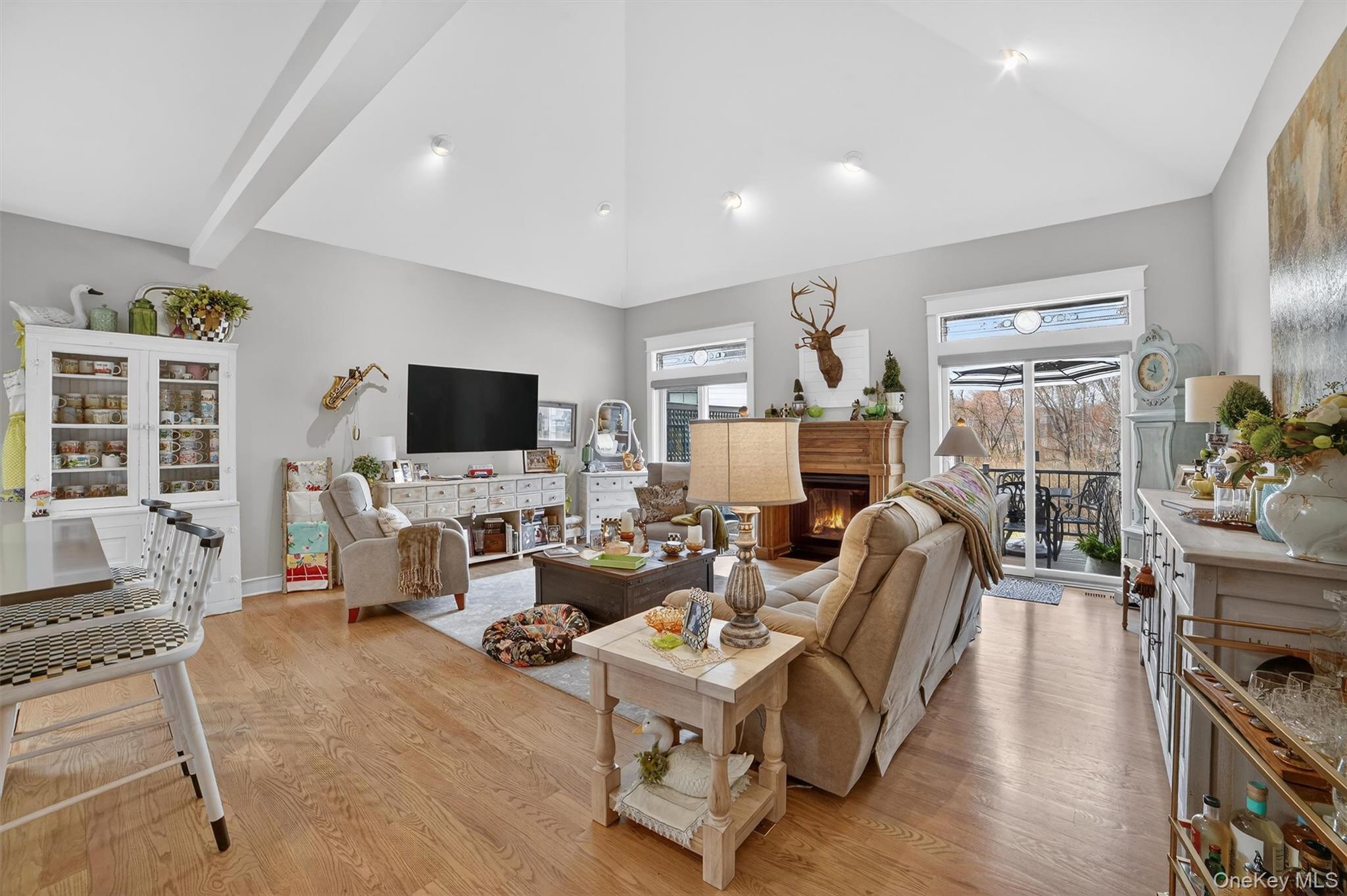 44 Spring Meadow Court Somers, NY 10589 - Photo 9 of 41