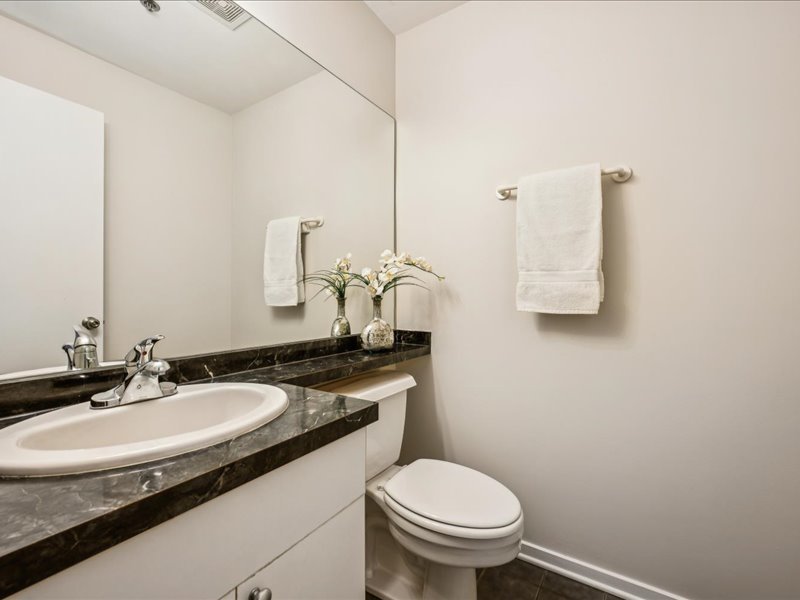 500 South Clinton Street, Unit 131 Chicago, IL 60607 - Photo 19 of 26 Gallery Image 19
