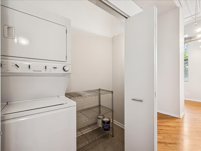 500 South Clinton Street, Unit 131 Chicago, IL 60607 - Photo 20 of 26 Gallery Image 20