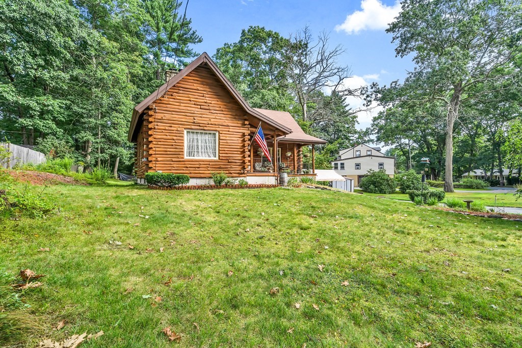 20 Old Dudley Road Oxford, MA 01540 - Photo 4 of 42 Gallery Image 4