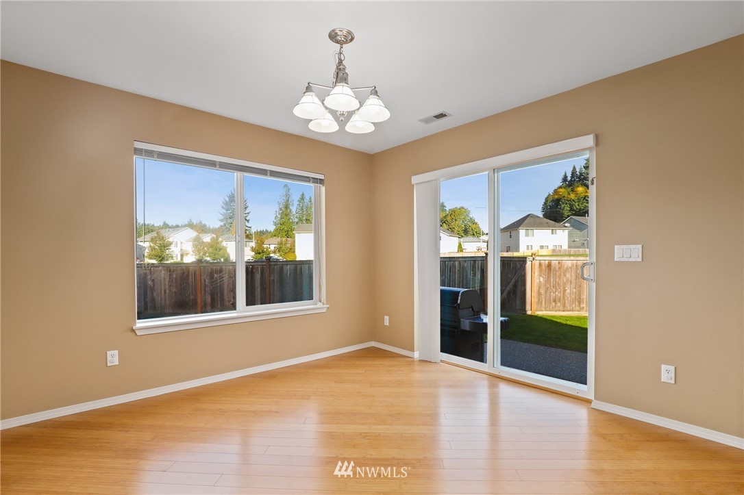 1317 191st Street Southeast Bothell, WA 98012 - Photo 9 of 25 Gallery Image 9