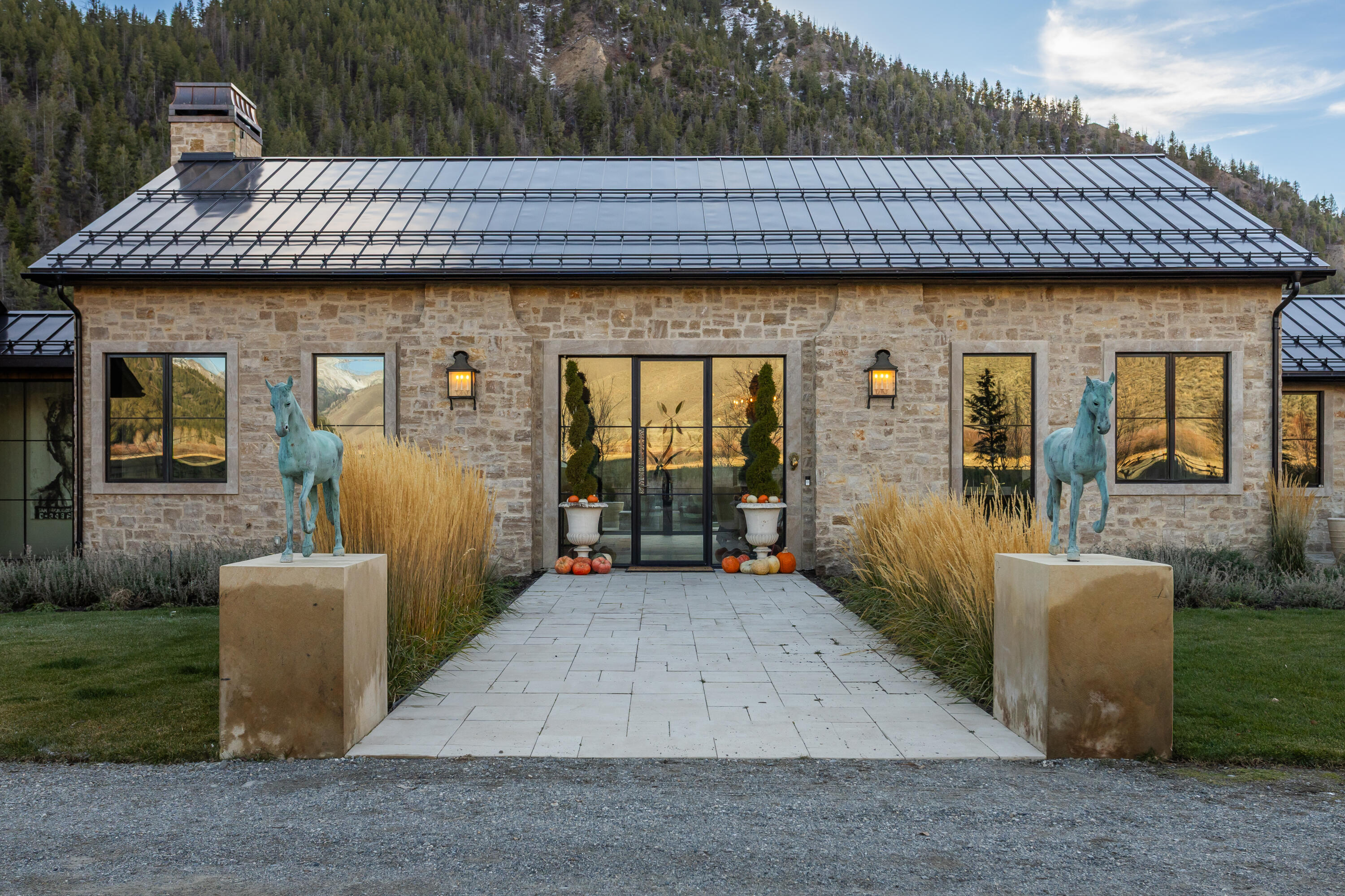 708 East Fork Road Hailey, ID 83333 - Photo 11 of 121 Front Entryway