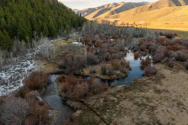 $25,000,000 | 708 East Fork Road, Hailey, ID 83333