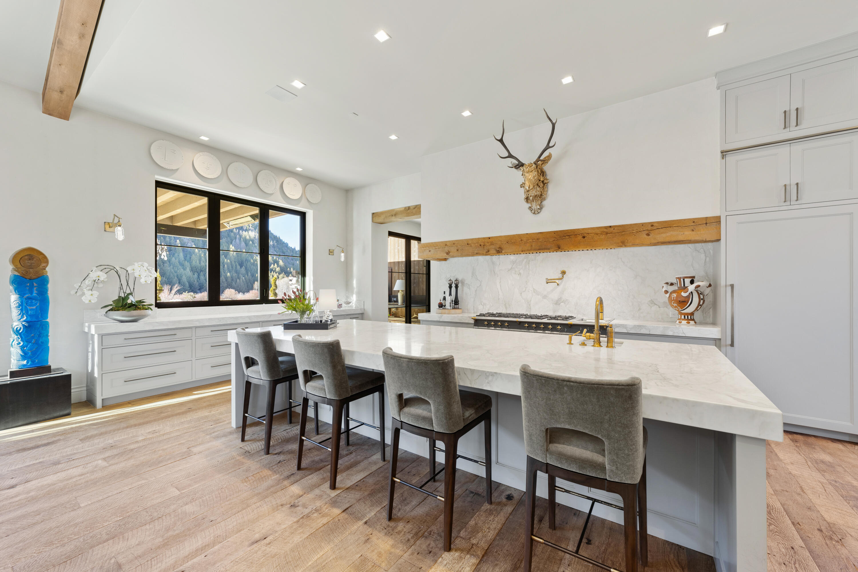 708 East Fork Road Hailey, ID 83333 - Photo 19 of 121 Kitchen