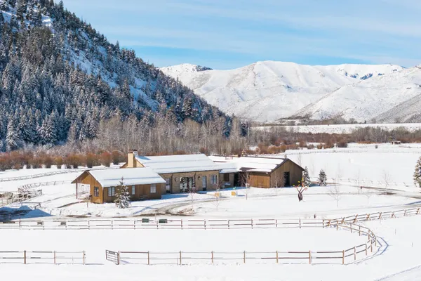 $25,000,000 | 708 East Fork Road, Hailey, ID 83333
