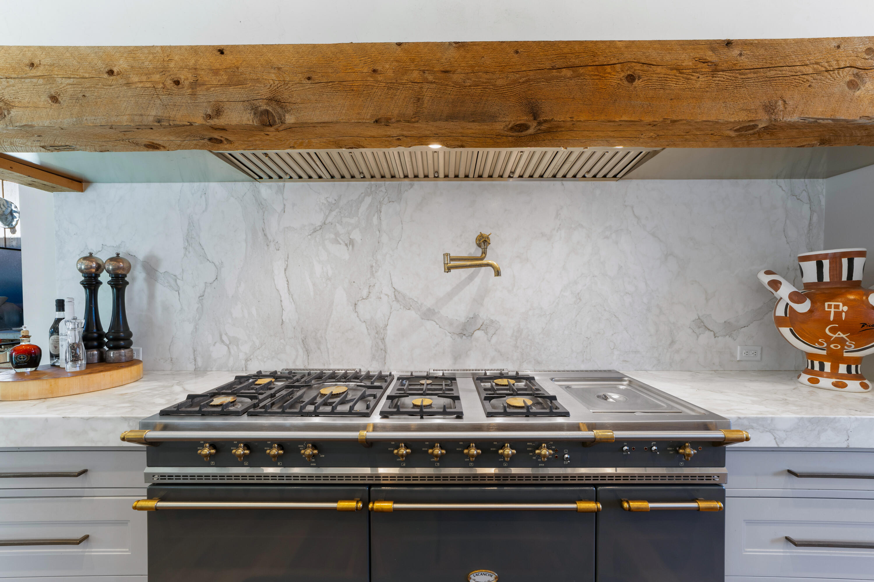 708 East Fork Road Hailey, ID 83333 - Photo 22 of 121 La Cornue Stove