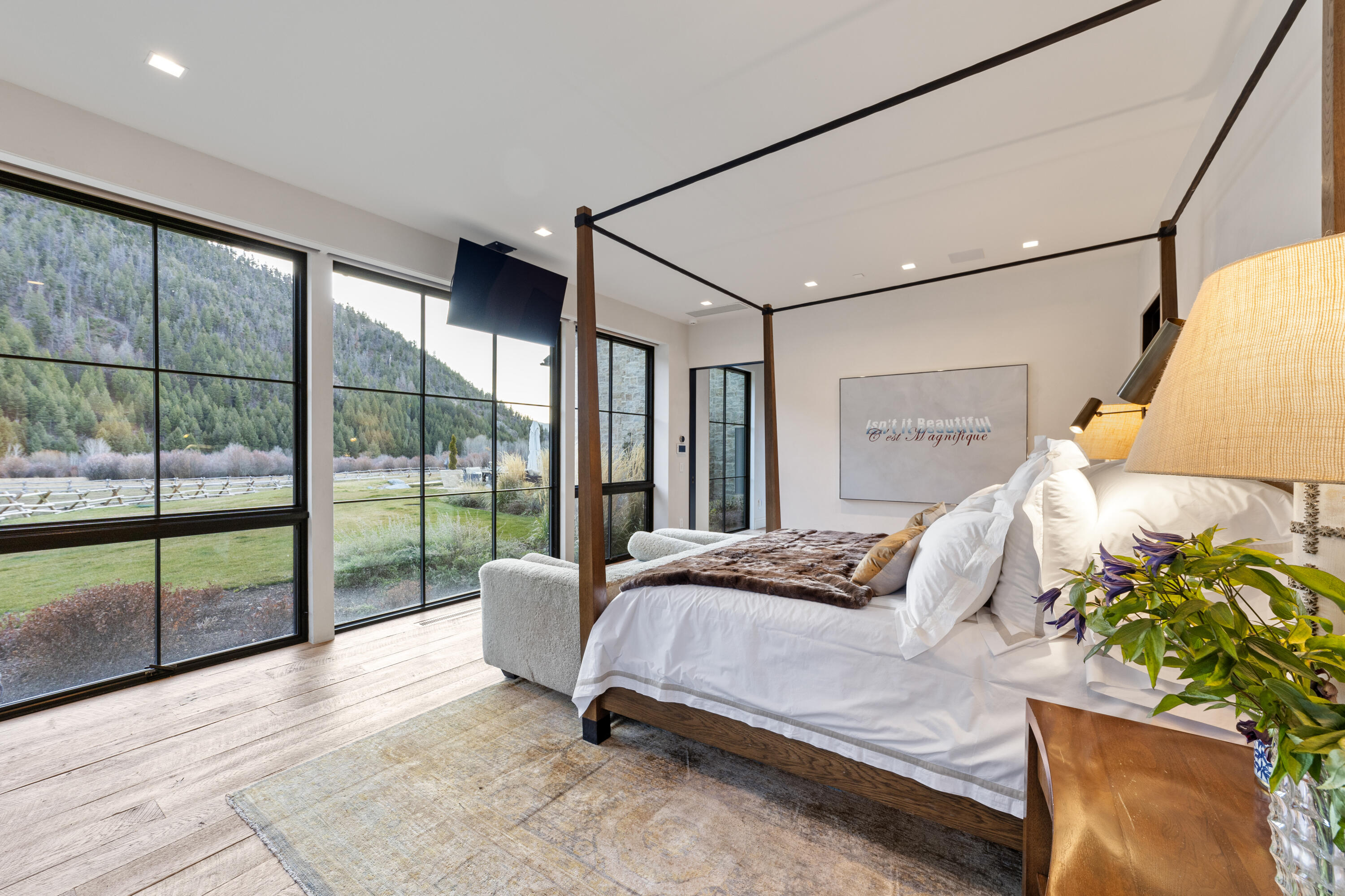 708 East Fork Road Hailey, ID 83333 - Photo 33 of 121 Master Suite