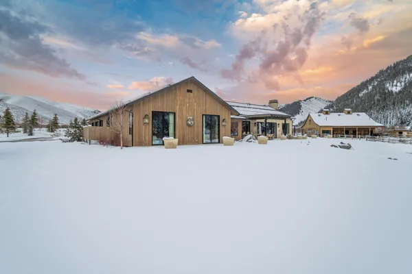 $25,000,000 | 708 East Fork Road, Hailey, ID 83333