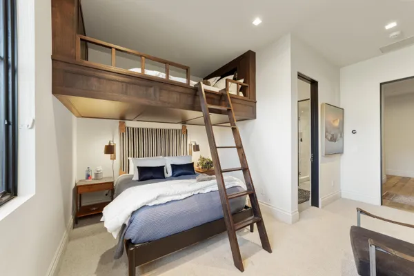 $25,000,000 | 708 East Fork Road, Hailey, ID 83333