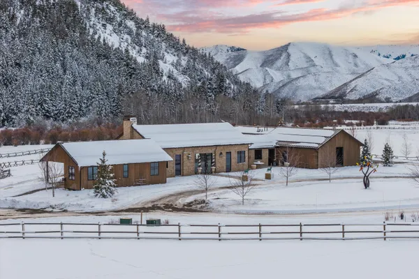 $25,000,000 | 708 East Fork Road, Hailey, ID 83333