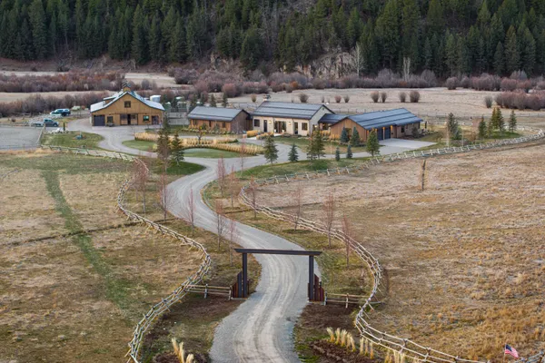 $25,000,000 | 708 East Fork Road, Hailey, ID 83333