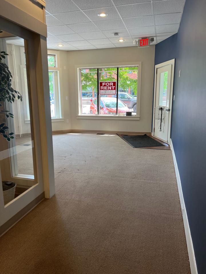 112 North Main Street St. Albans, VT 05478 - Photo 6 of 14