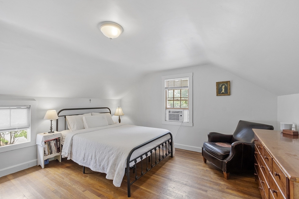 24 Maple Street Sterling, MA 01564 - Photo 18 of 38