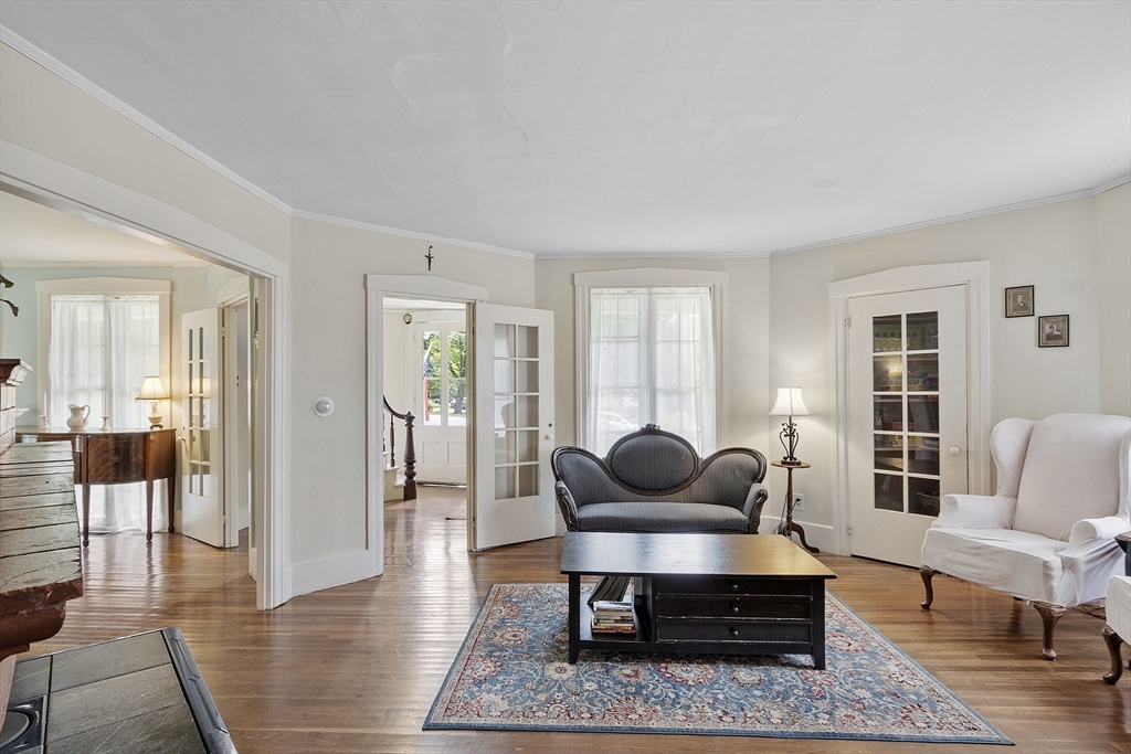 24 Maple Street Sterling, MA 01564 - Photo 4 of 38