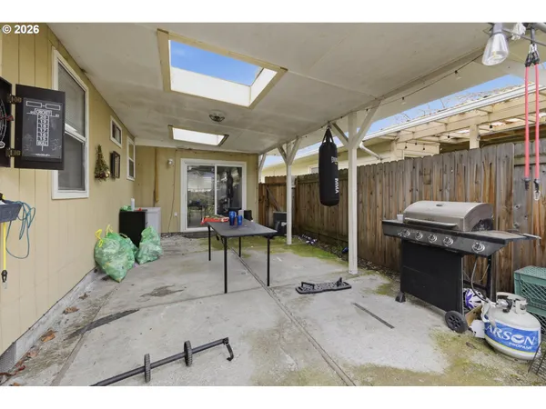 $639,000 | 2121 Hilyard Street, Eugene, OR 97405