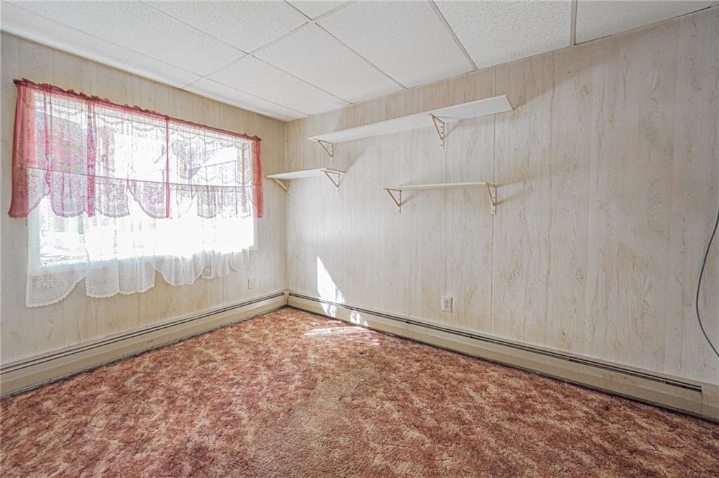 686 Old Rte 8 Harrisville, PA 16038 - Photo 34 of 43 1st Floor Bedroom