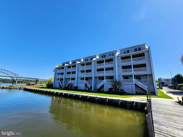 $344,900 | 24 McMullens Wharf Court, Unit 2C, Perryville, MD 21903