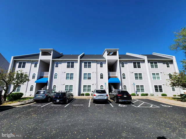 $344,900 | 24 McMullens Wharf Court, Unit 2C, Perryville, MD 21903