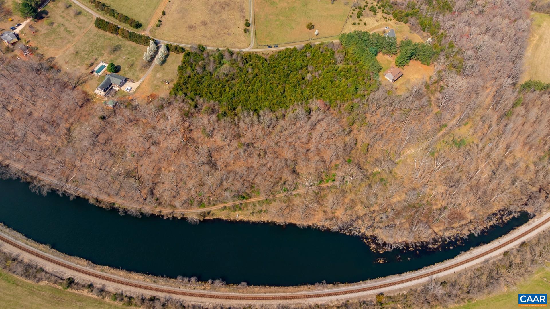 1280 Jones Overlook Howardsville, VA 24562 - Photo 24 of 38 a view of a yard