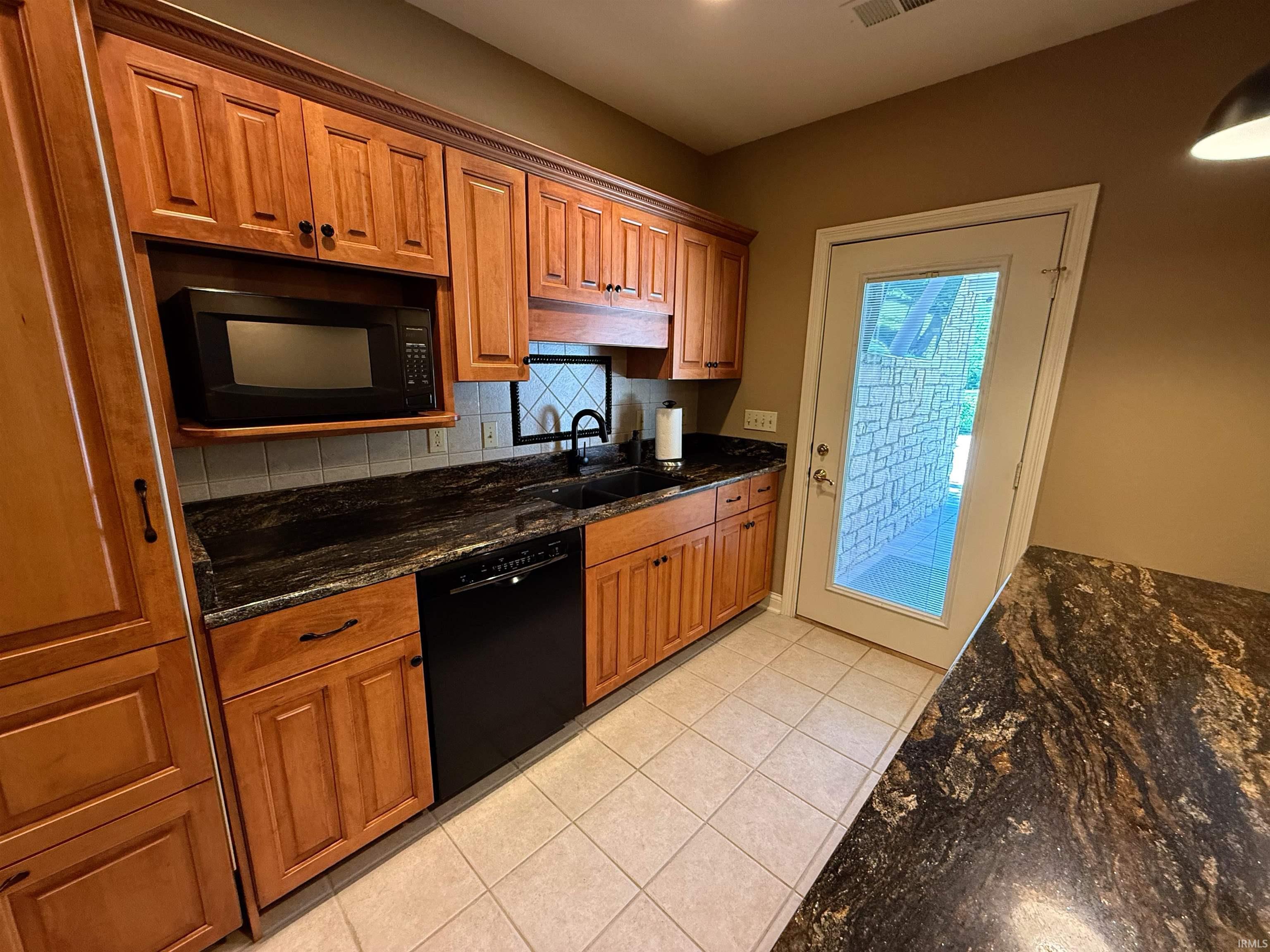 1210 Hoing Road Evansville, IN 47725 - Photo 21 of 36