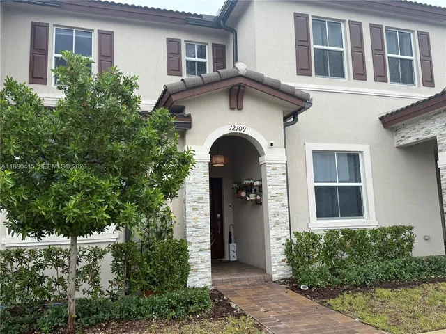 $3,100 | 12109 Northwest 24th Court, Unit 12109, Miami, FL 33167