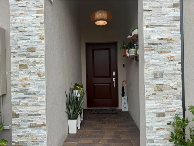 $3,100 | 12109 Northwest 24th Court, Unit 12109, Miami, FL 33167