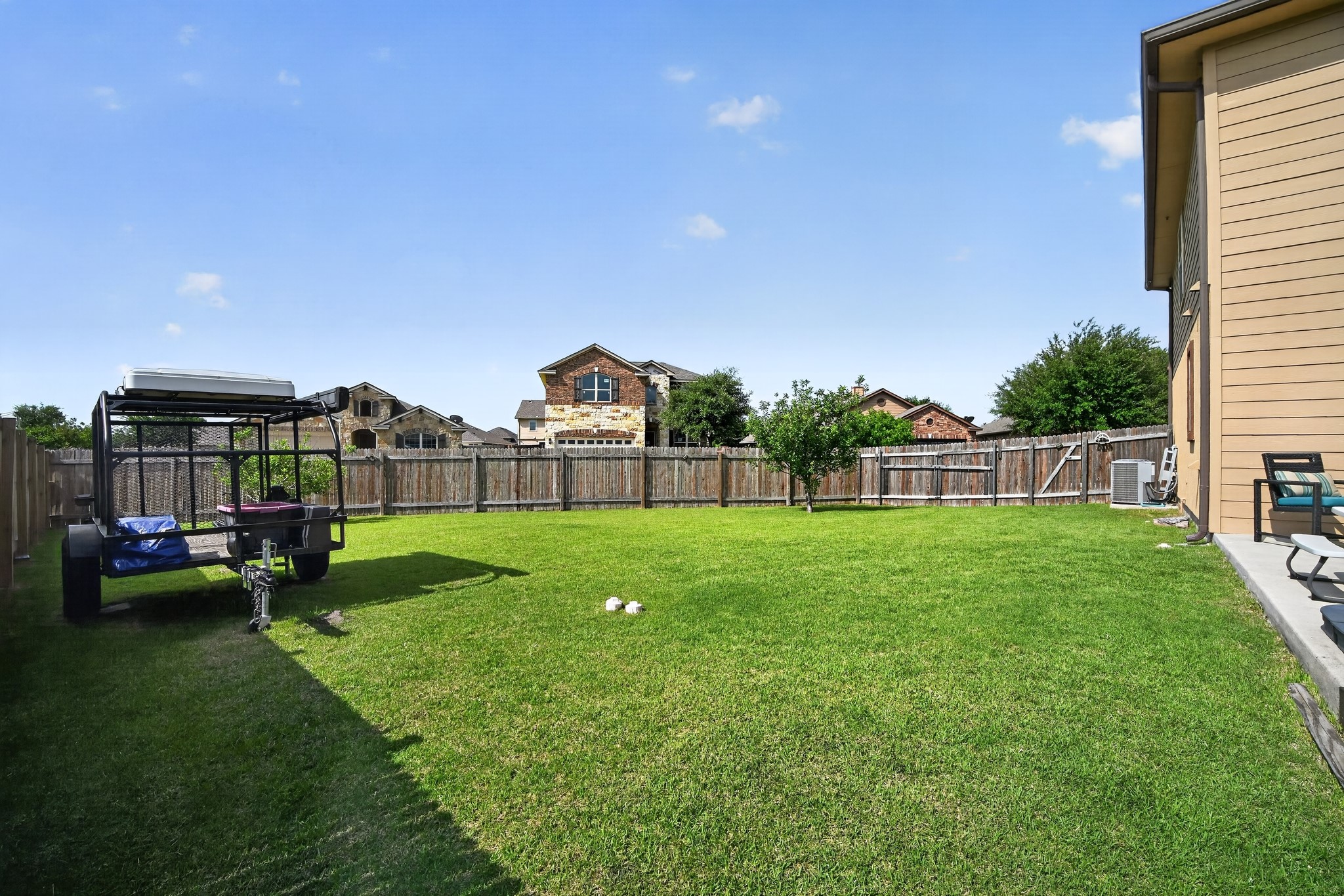 16816 Ruggio Road Pflugerville, TX 78660 - Photo 27 of 30 Large side yard with double gate