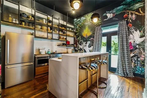 $725,000 | 3228 Annunciation Street, New Orleans, LA 70115