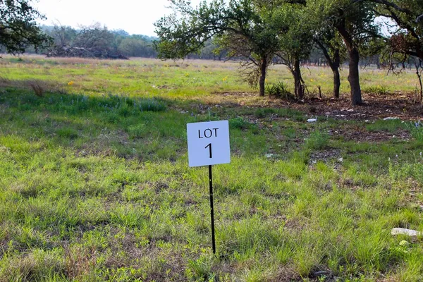 $169,000 | 117 Apache Trace Northwest, Unit 1, Harper, TX 78631