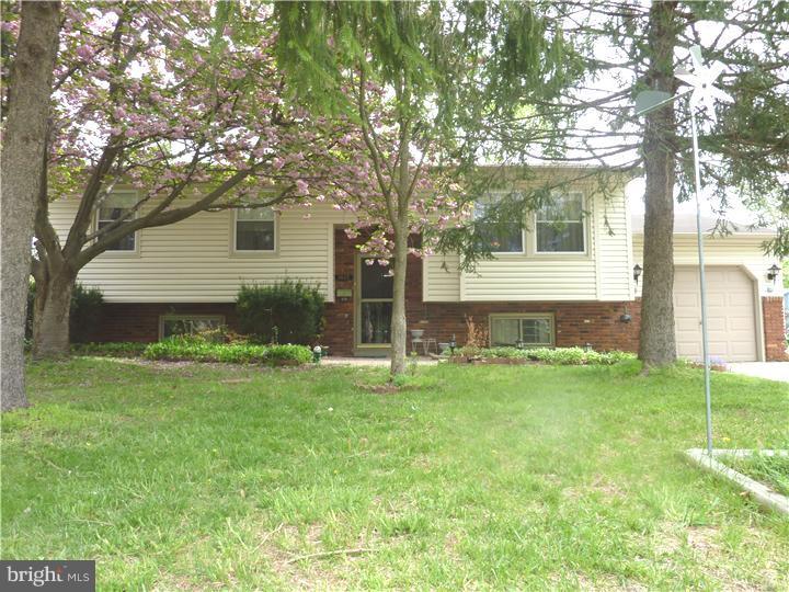1642 Pin Oak Road Williamstown, NJ 08094 - Photo 1 of 6 Gallery Image 1