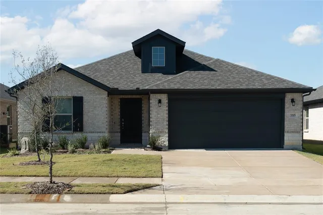 $374,990 | 5305 Inwood Drive, Denton, TX 76207