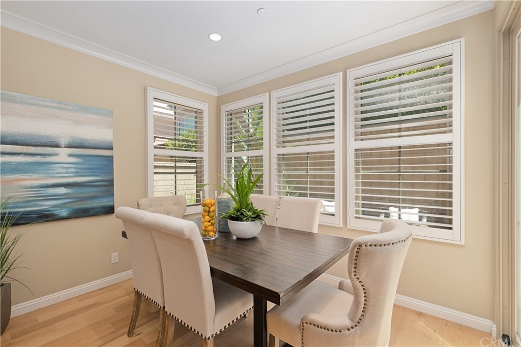 74 Bianco Irvine, CA 92618 - Photo 3 of 5