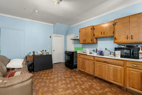 $230,000 | 71 Orchard Street, Pittsfield, MA 01201