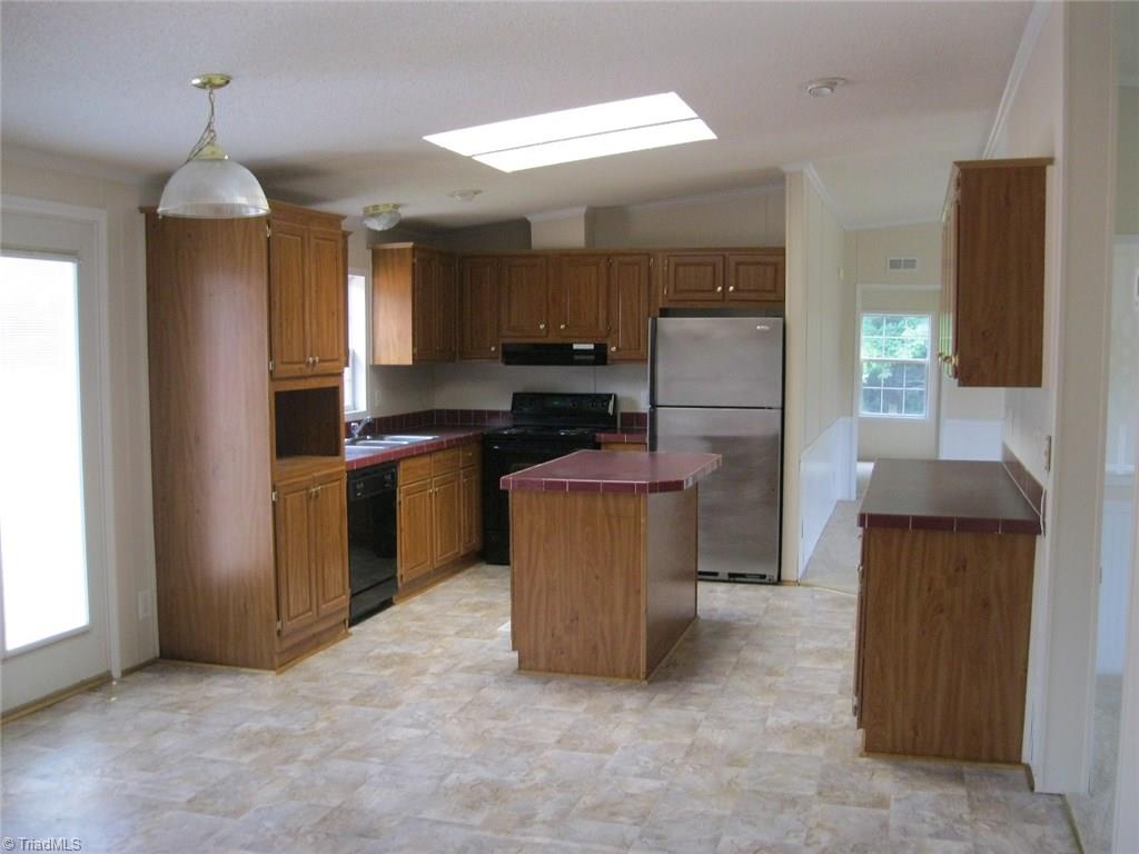 5288 Shady Hollow Road Staley, NC 27355 - Photo 4 of 19 Gallery Image 4