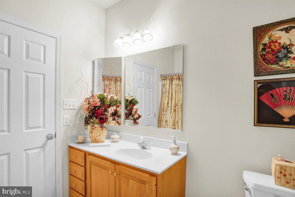 13 Fallowfield Circle Reading, PA 19607 - Photo 18 of 32 1st Floor Bathroom