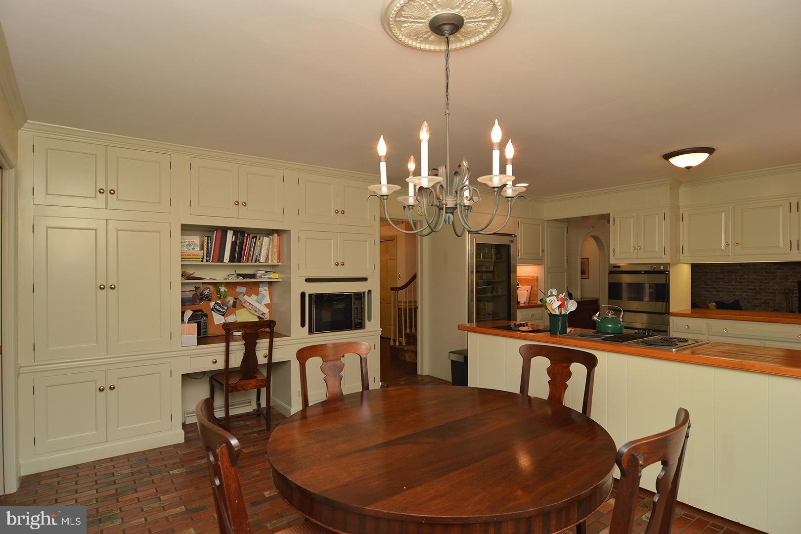 4830 Oley Turnpike Road Reading, PA 19606 - Photo 11 of 51